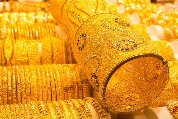 الذهب كم سعر الذهب عيار 21 في السعودية الآن؟